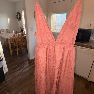 Chic Pink V-Neck Dress